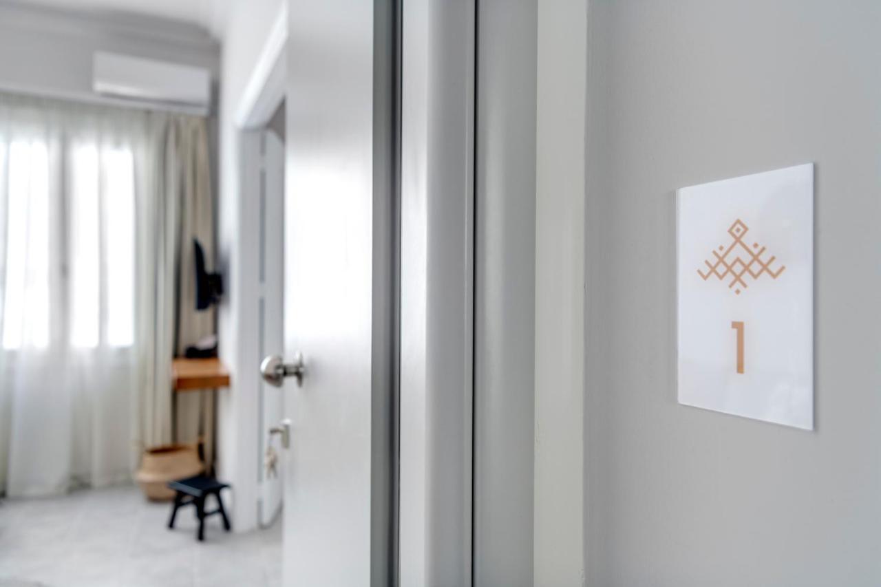 Nomadic Cozy Rooms Ermoupoli Ngoại thất bức ảnh