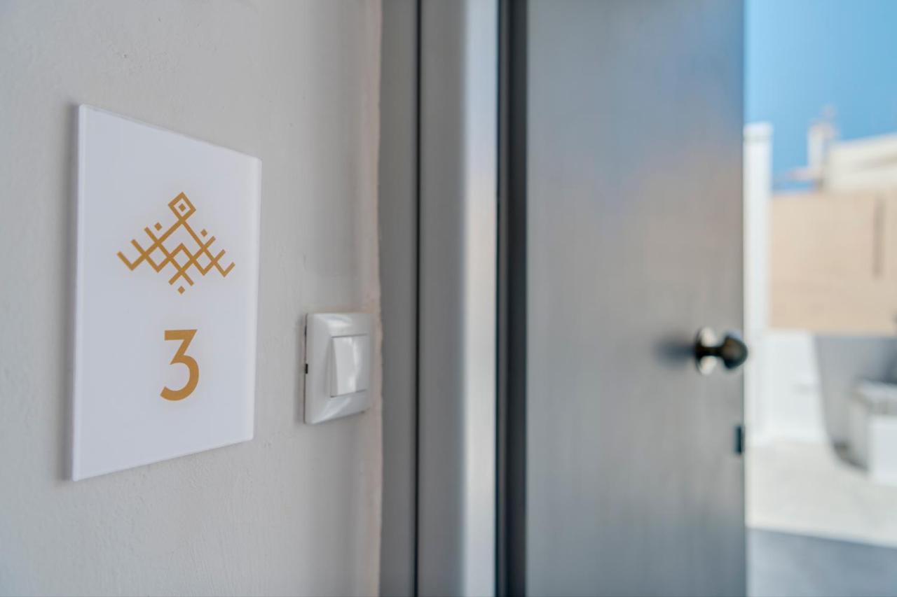 Nomadic Cozy Rooms Ermoupoli Ngoại thất bức ảnh