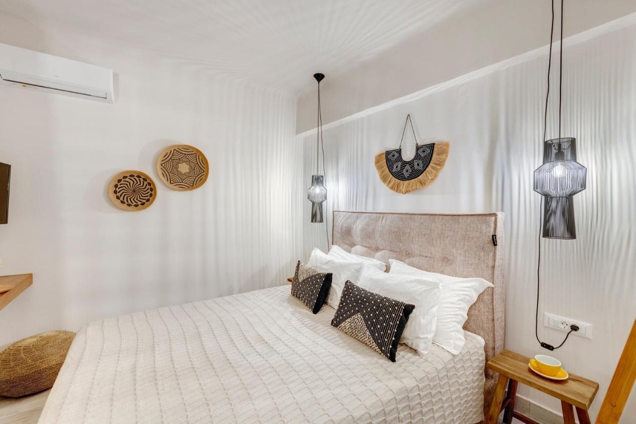 Nomadic Cozy Rooms Ermoupoli Ngoại thất bức ảnh