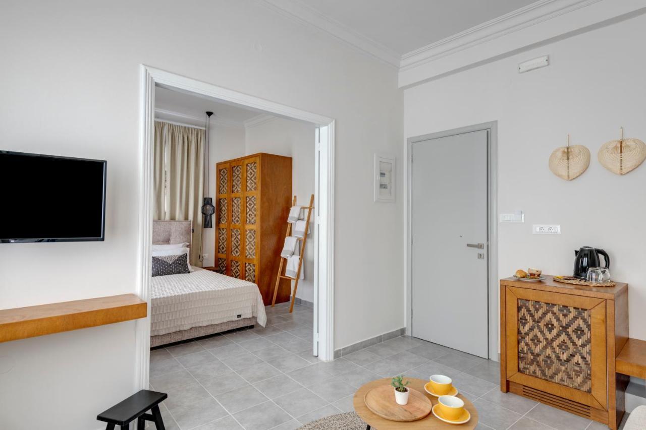 Nomadic Cozy Rooms Ermoupoli Ngoại thất bức ảnh